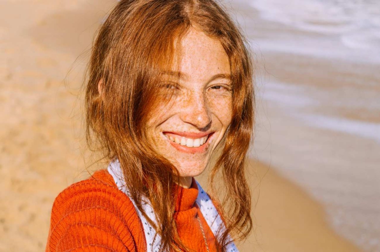 Rosso rame, ciliegia o mogano: 6 colori per cambiare look